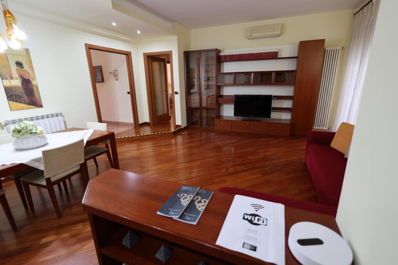 Casa Diocleziano Appartement Napels Buitenkant foto