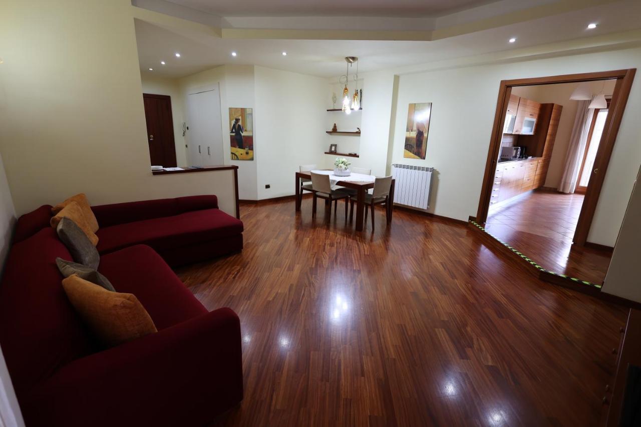 Casa Diocleziano Appartement Napels Buitenkant foto